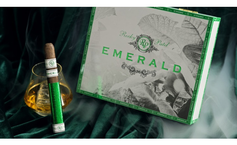 Rocky Patel Emerald – zelený dotyk elegancie v stredne silnej línii