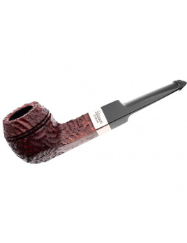 Fajka Peterson Christmas 2025 Rustic 150